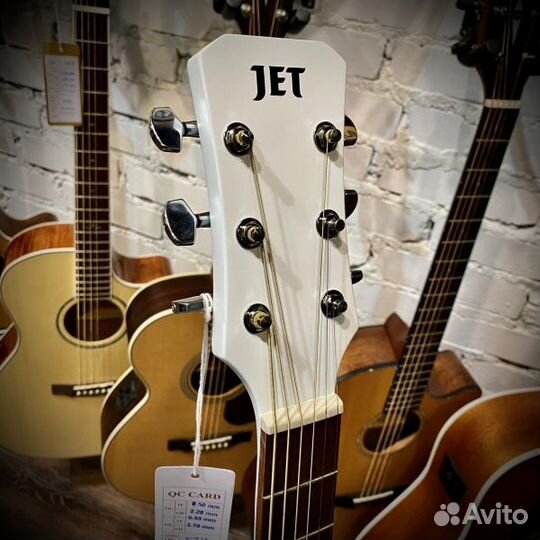 Гитара акустическая белая