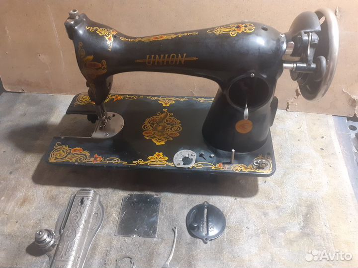 Две швейные машинки Подольск 2м