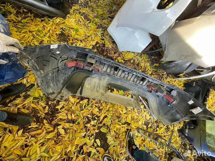 Бампер задний audi Q3