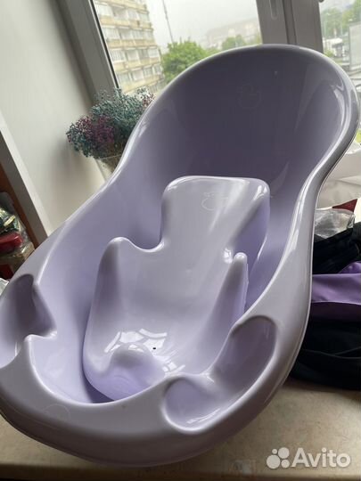 Ванночка для купания с подставкой