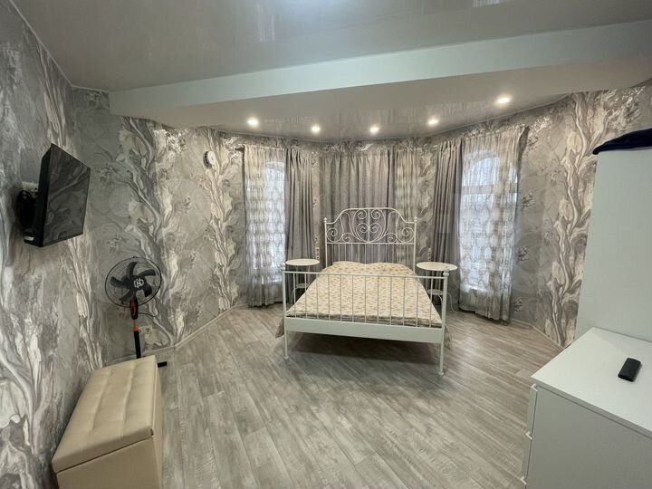 2-к. квартира, 47 м², 1/5 эт.