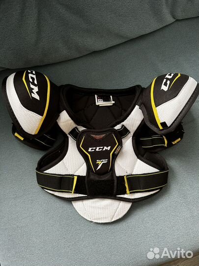 Нагрудник хоккейный ccm YT размер m