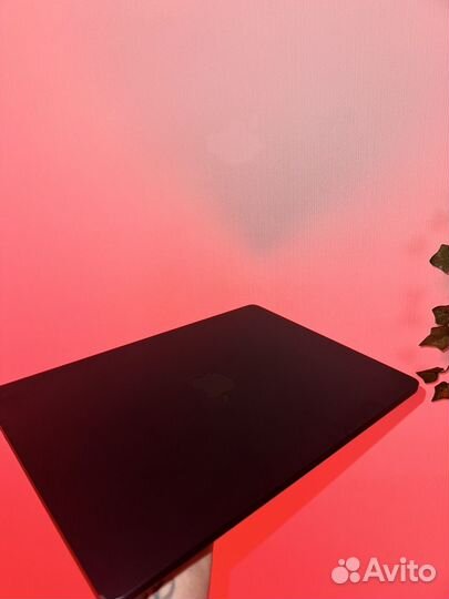 MacBook Air (15-inch, M2, 2023)