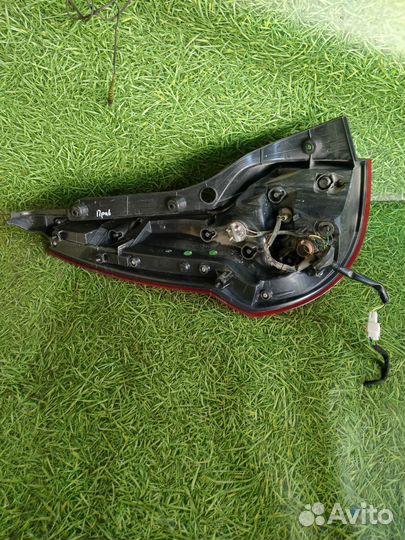 Фонарь задний правый Geely Emgrand X7 2.0л 2019г