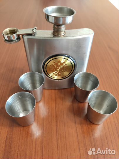 Подарочная фляжка, рюмки и воронка (нерж.сталь)