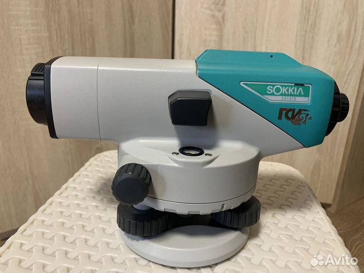 Нивелир оптический sokkia В30+ штатив, рейка