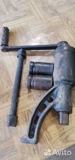 Гайковерт ручной (мясорубка) для грузовых авто