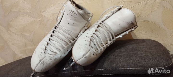 Коньки фигурные Edea overture 260