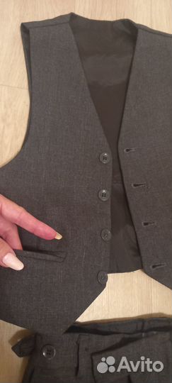 Школьный костюм для мальчика 6- 8 лет