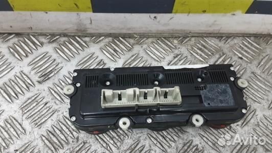 Блок управления печки и климат-контроля skoda octa