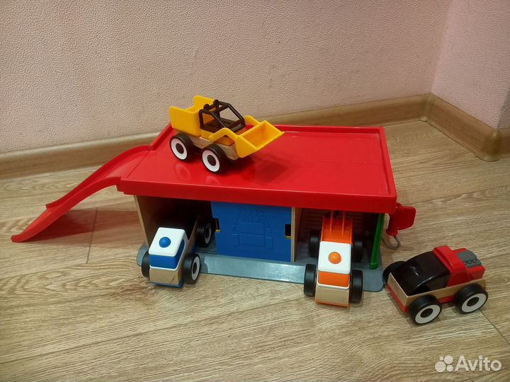 Машинка полиция, эвакуатор, гараж