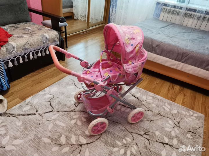 Коляска кукольная