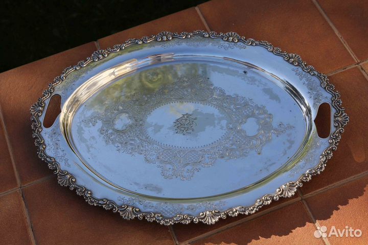 Потрясающей красоты винтажный поднос. Лондон