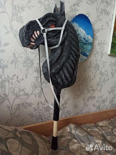 Лошадь на палке хоббихорс