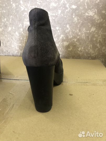 Ботинки демисезонные