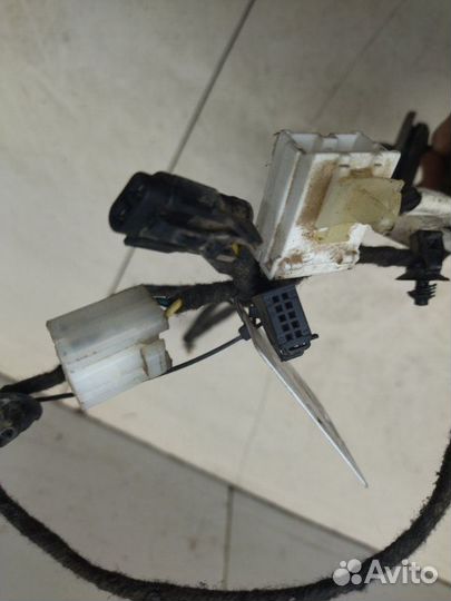 Проводка двери задняя правая Chery Indis S18D S18D