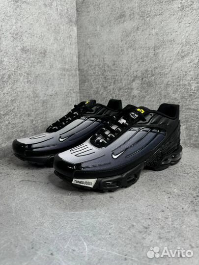 Кроссовки Nike Air Max Tn Plus