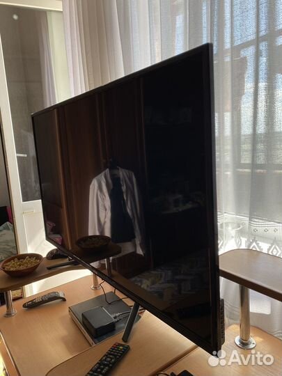 Телевизор akai 50''
