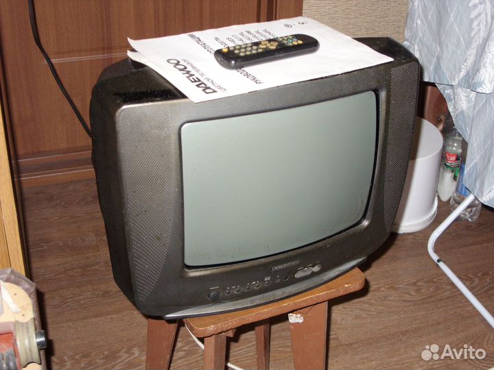 Цветной телевизор daewoo