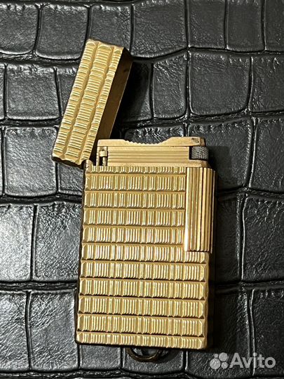 Зажигалка s t dupont