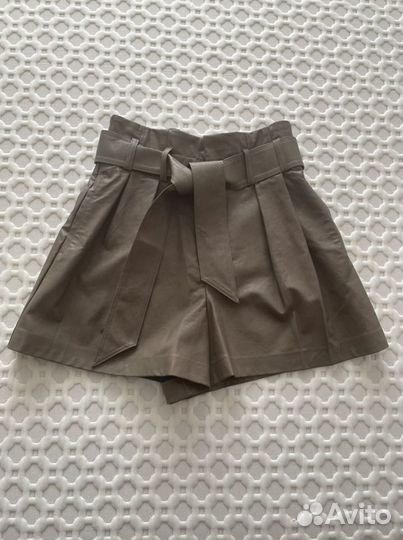 Шорты из экокожи Zara