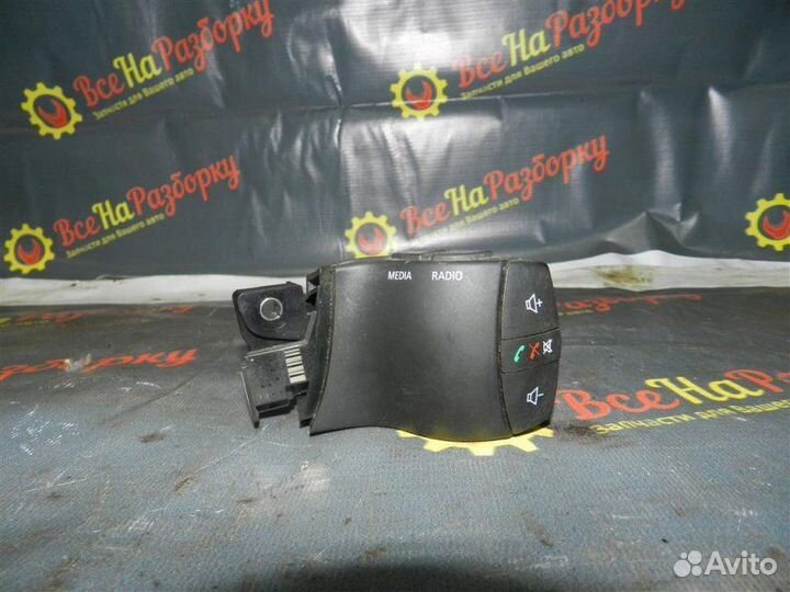 Кнопки управления Renault Megane 3 хэтчбек 1.6