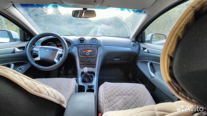 Ford Mondeo 1.6 МТ, 2011, 228 264 км