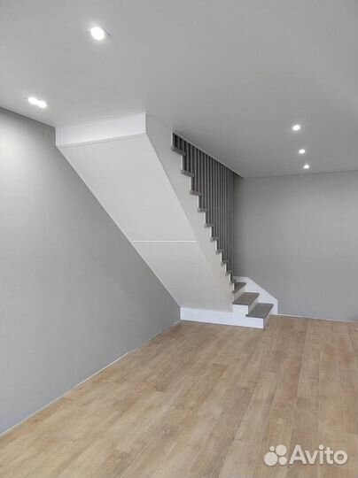 Изготовление лестниц на металлокаркасе