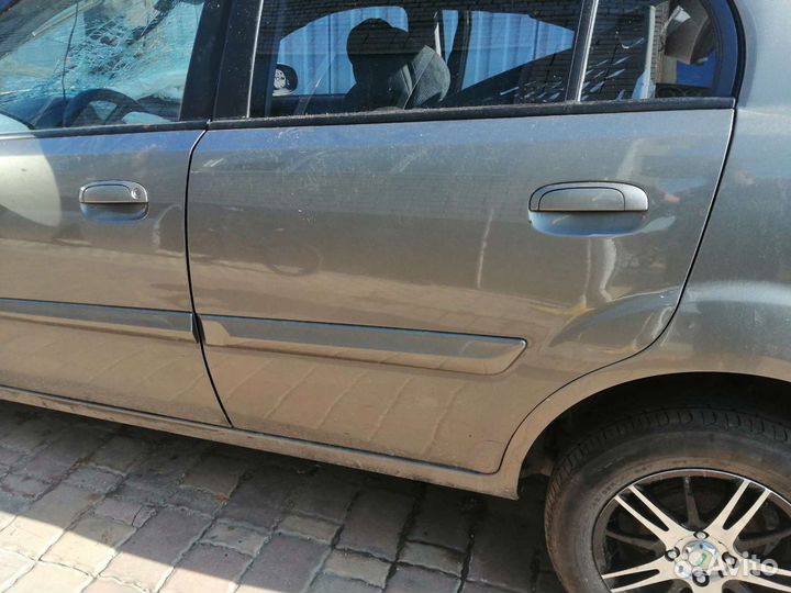 Разбор Киа Рио 2 2010 год