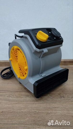 Аренда моющего пылесоса, пароочистителя, робота