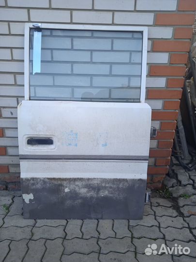 Двери от тойота хайс двухкабиник