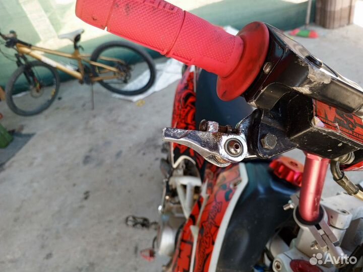 Kayo YX140 KRZ