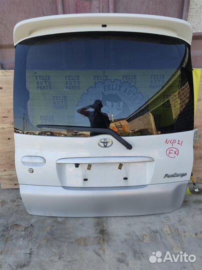 Дверь багажника Toyota Funcargo (ncp20) 1999-2005