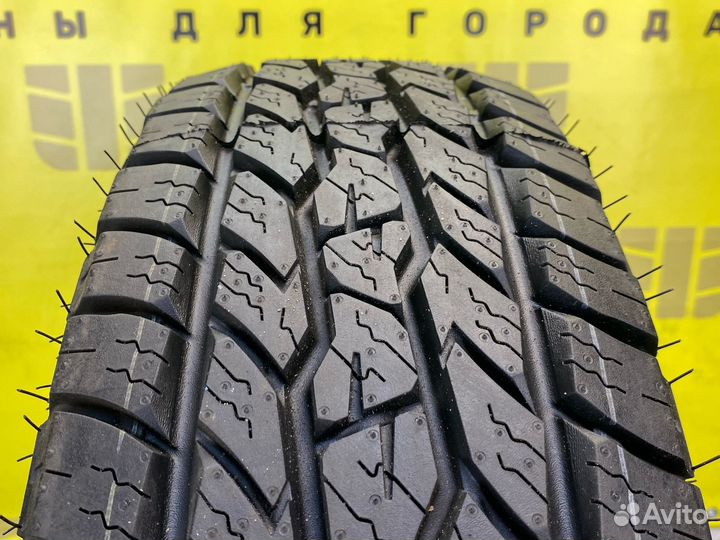 Triangle TR292 235/65 R17 104T