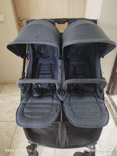 Коляска для двойни