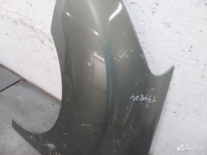 Крыло левое переднее Peugeot Partner