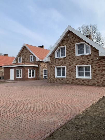 Дом 157 м² на участке 10 сот.