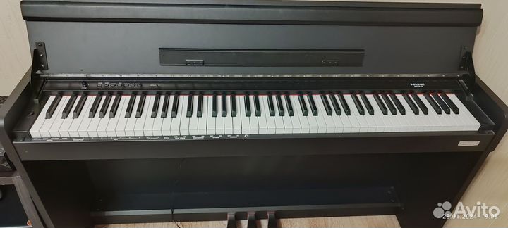 Цифровое пианино 88 клавиш бу