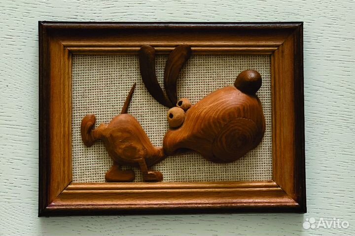 Фигурное декоративное панно из дерева 