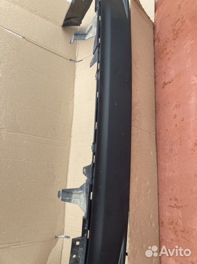 Юбка заднего бампера Toyota Hihglander 2013-2016