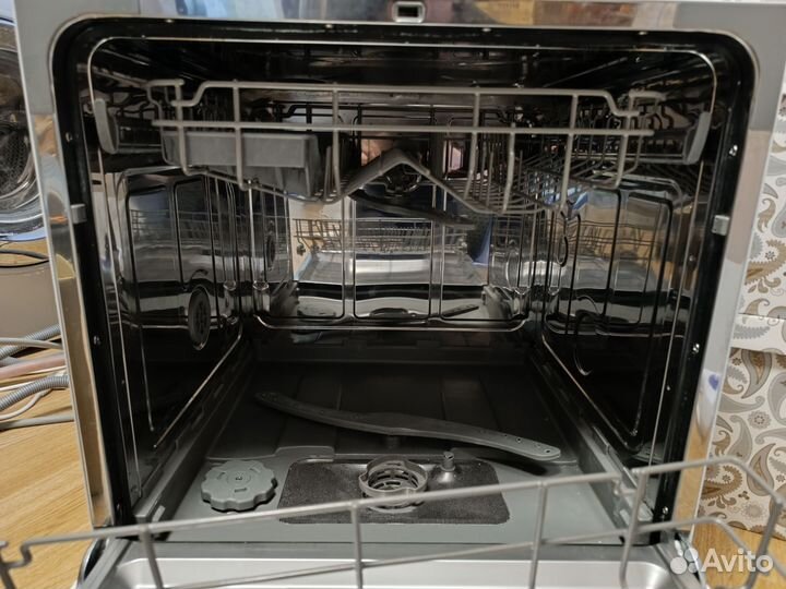 Посудомоечная машина Ginzu DC281