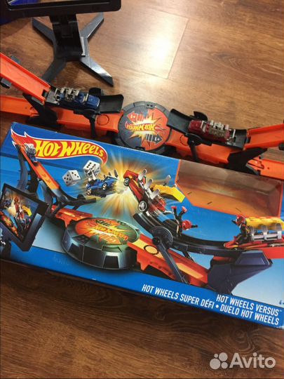 Hot wheels трек