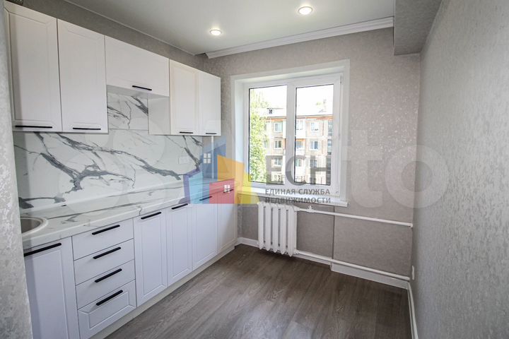 3-к. квартира, 54 м², 5/5 эт.