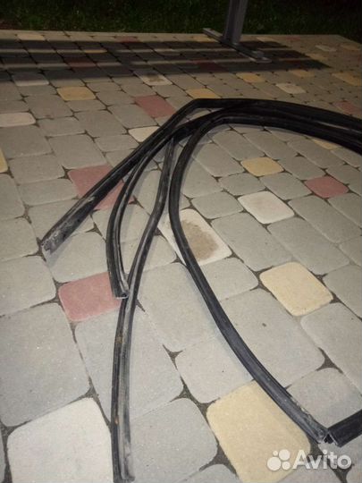 Резинки дверей джили мк