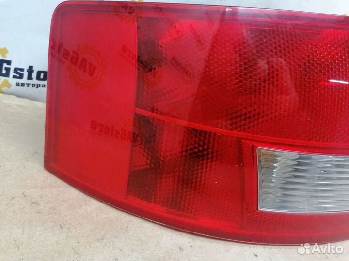 Фонарь задний левый Audi A4 B6 Cabrio 2005