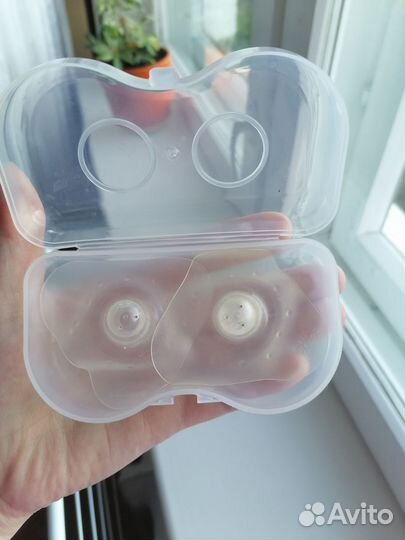 Накладки на грудь medela