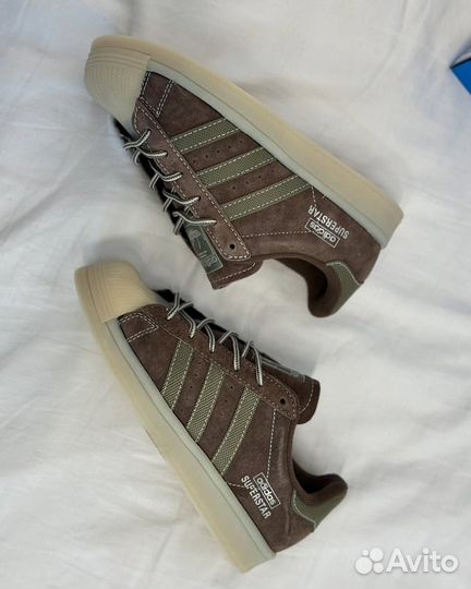 Adidas superstar earth strata