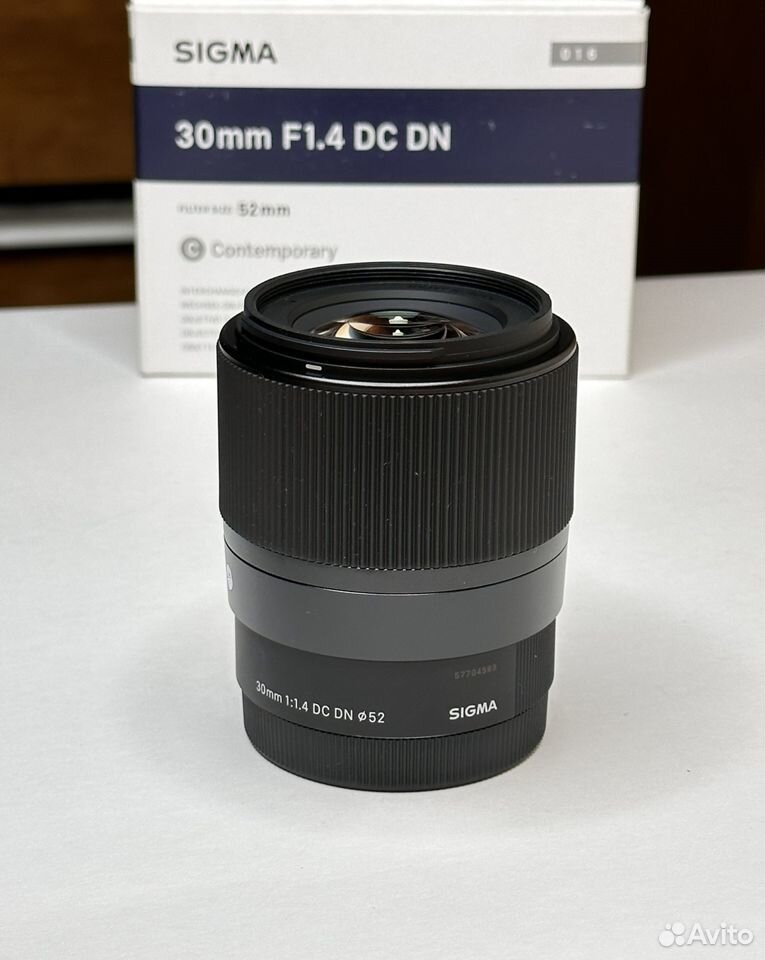 Sigma 30mm f/1.4 DC DN (Sony E)