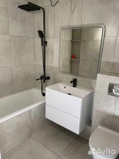 Укладка плитки. Облицовка керамогранит. Отделочник