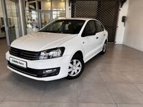 Volkswagen Polo 1.6 MT, 2018, 333 300 км, с пробегом, цена 670 000 руб.